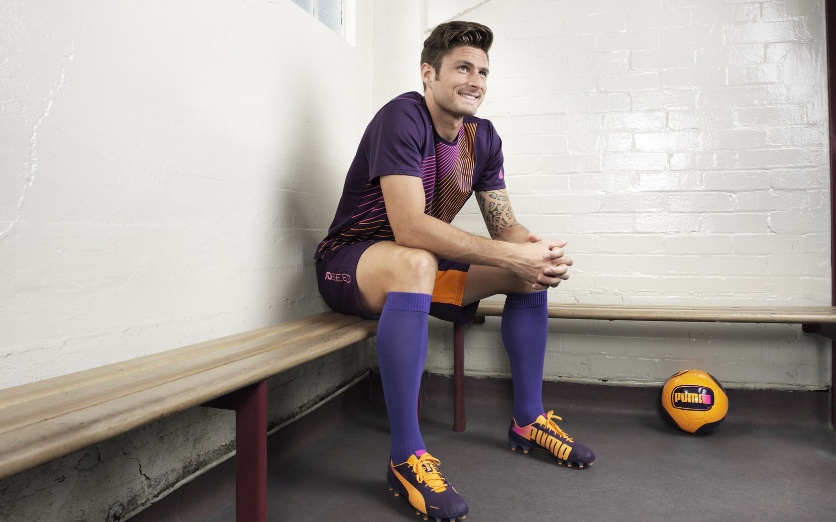 拜仁主场大胜，凭借进攻火力击败对手，拜仁精彩比赛