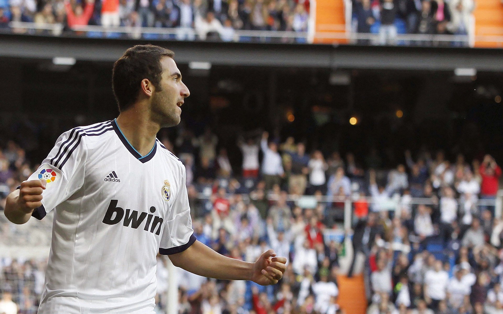 毕尔巴鄂竞技主场1-0小胜西班牙人，取得宝贵三分，毕尔巴鄂竞技足球